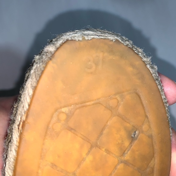 CHANEL size 37 Two-tone leather lace up ESPADRILLE - Picture 6 of 12